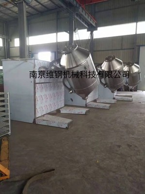 河北客户订购的3台1500L三维运动混合机、移动料仓、真空上料机制造完成